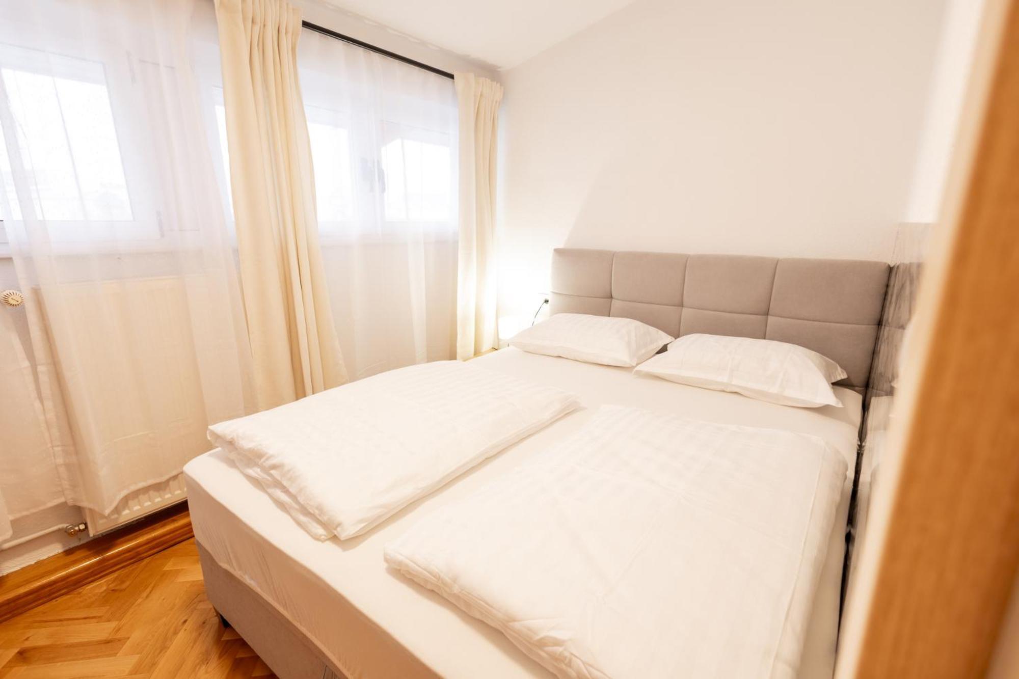 Hozi House -4 Cozy Apartment's Appartamento